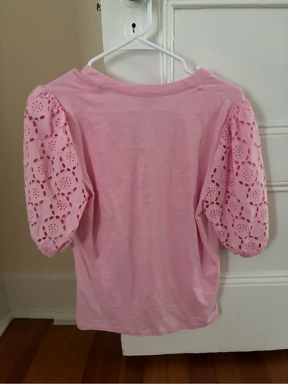 Boden Pink Eyelet Puff-Sleeve Top